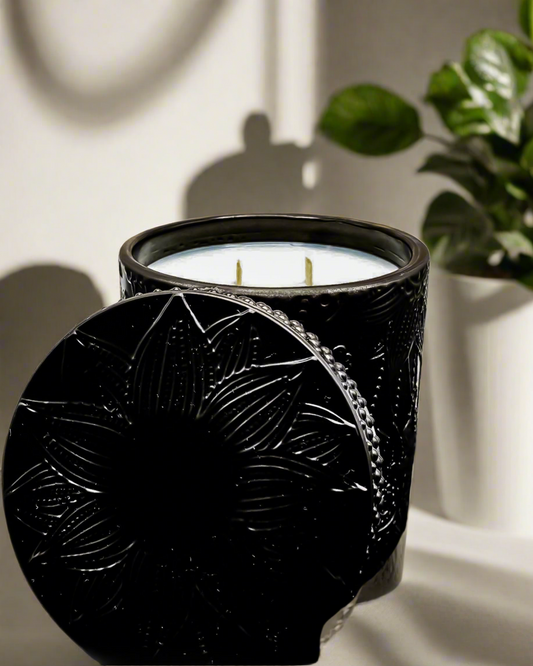 Amelia Z Black Lotus