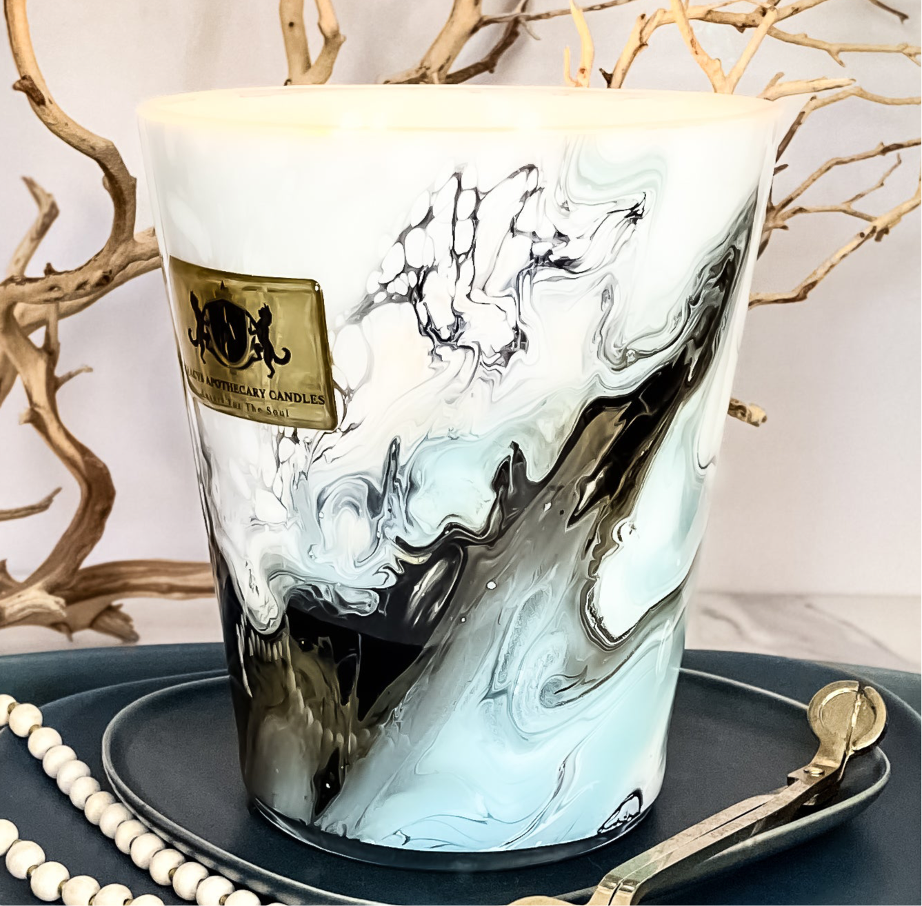 Aalli Large Candle