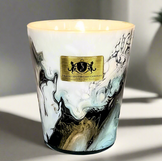 Aalli Large Candle