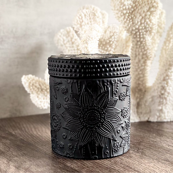 Amelia Z Black Lotus